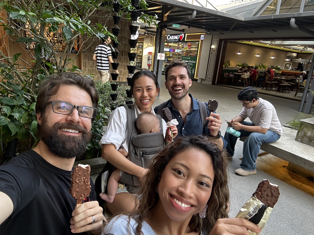 Michael, Deha, and friends eating ice cream together